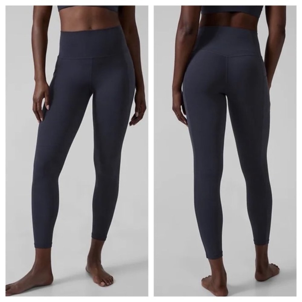 Athleta Ultimate Stash Pocket 7/8 Tight Navy Small